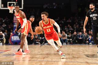 伍展现出卓 伍展现出卓