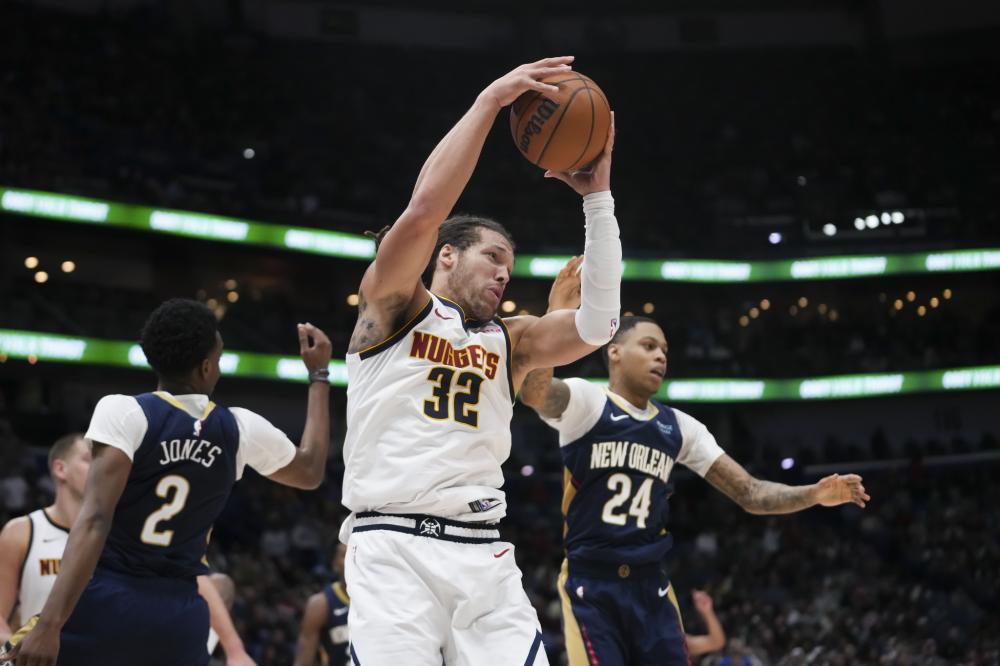 俱乐部与球 俱乐部与球